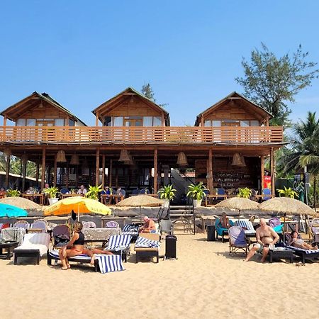 Hotel Silent Waves Agonda Exterior foto